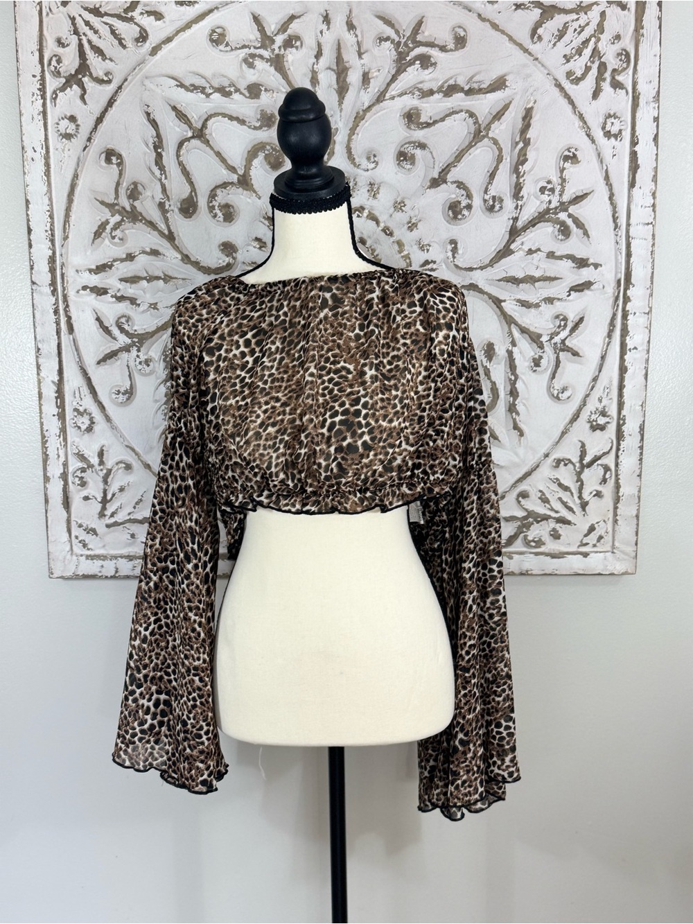 SHEIN Curve Leopard Print Bell Sleeve Crop Top – Size 2XL